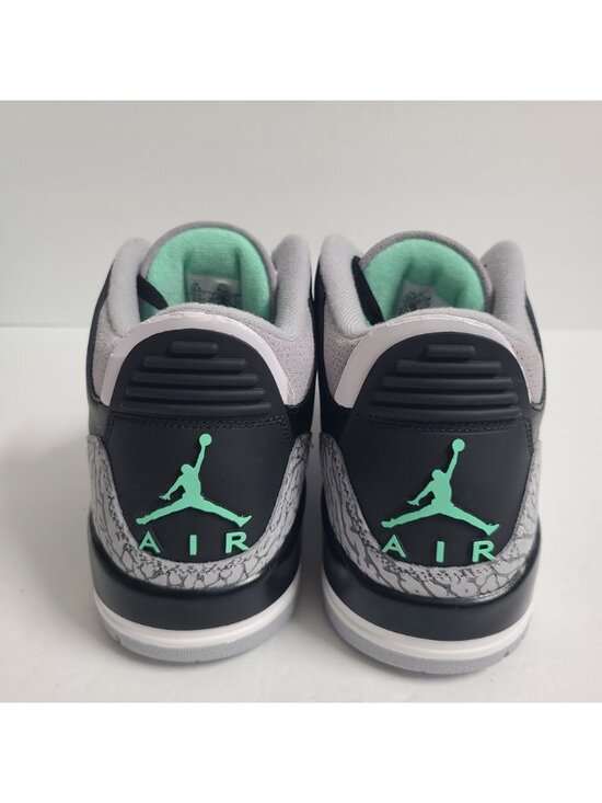 NEW Nike Air Jordan 3 Retro Shoes CT8532-031 Size 12.5 Black Green Glow